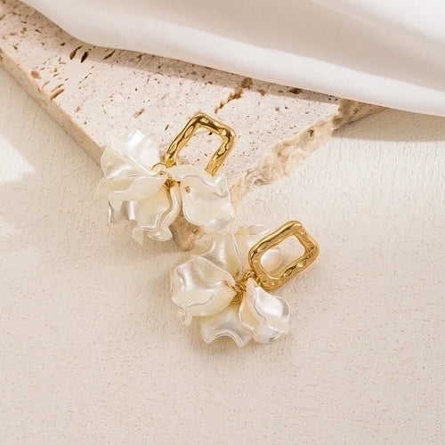 Fashion Flower & Pearl Drop Earrings - Sweetheart Jewel