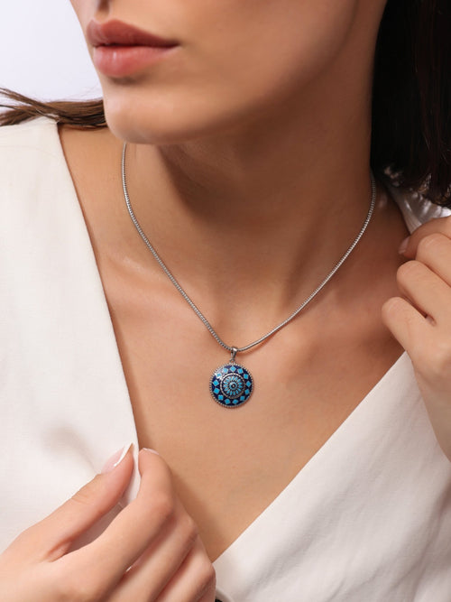 Fortress Filigree Pendant Necklace - Sweetheart Jewel