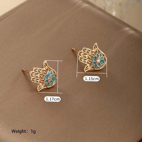 Love Blue & Demon Black Eyes Stylish Ear Studs - Sweetheart Jewel