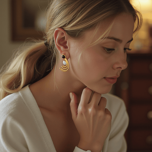 Luna Éclat Gold On Silver Earrings - Sweetheart Jewel