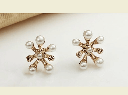 Pearl Decorated Unique Flower Ear Studs - Sweetheart Jewel