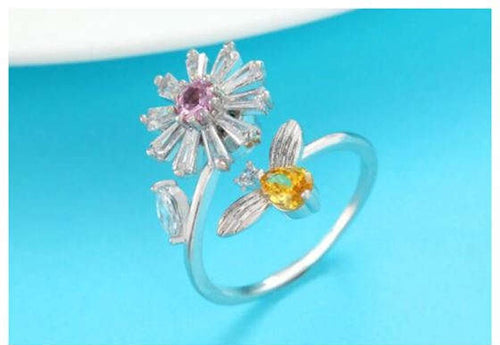 Sweet Flower and Bee Ring - Sweetheart Jewel