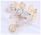 Shining Cubic Ziconia Flower with Pumpkin Pendant Ring