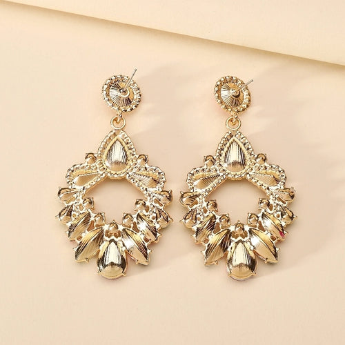 Luxurious chandelier earrings drop earrings